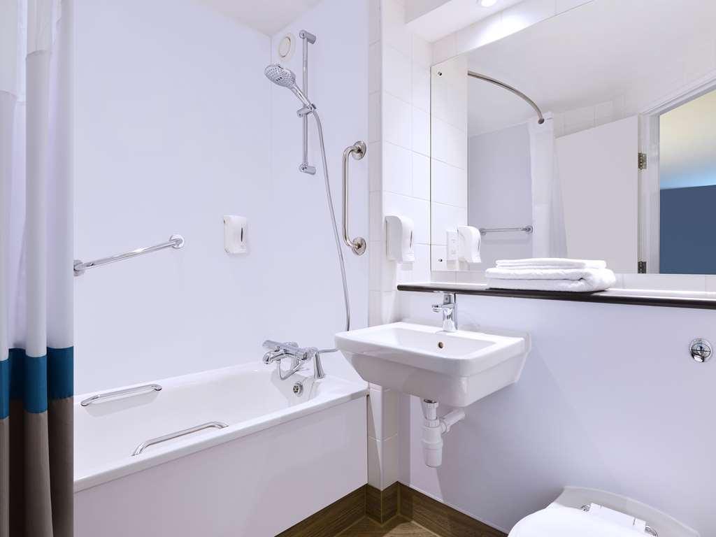 Travelodge London Covent Garden 外观 照片