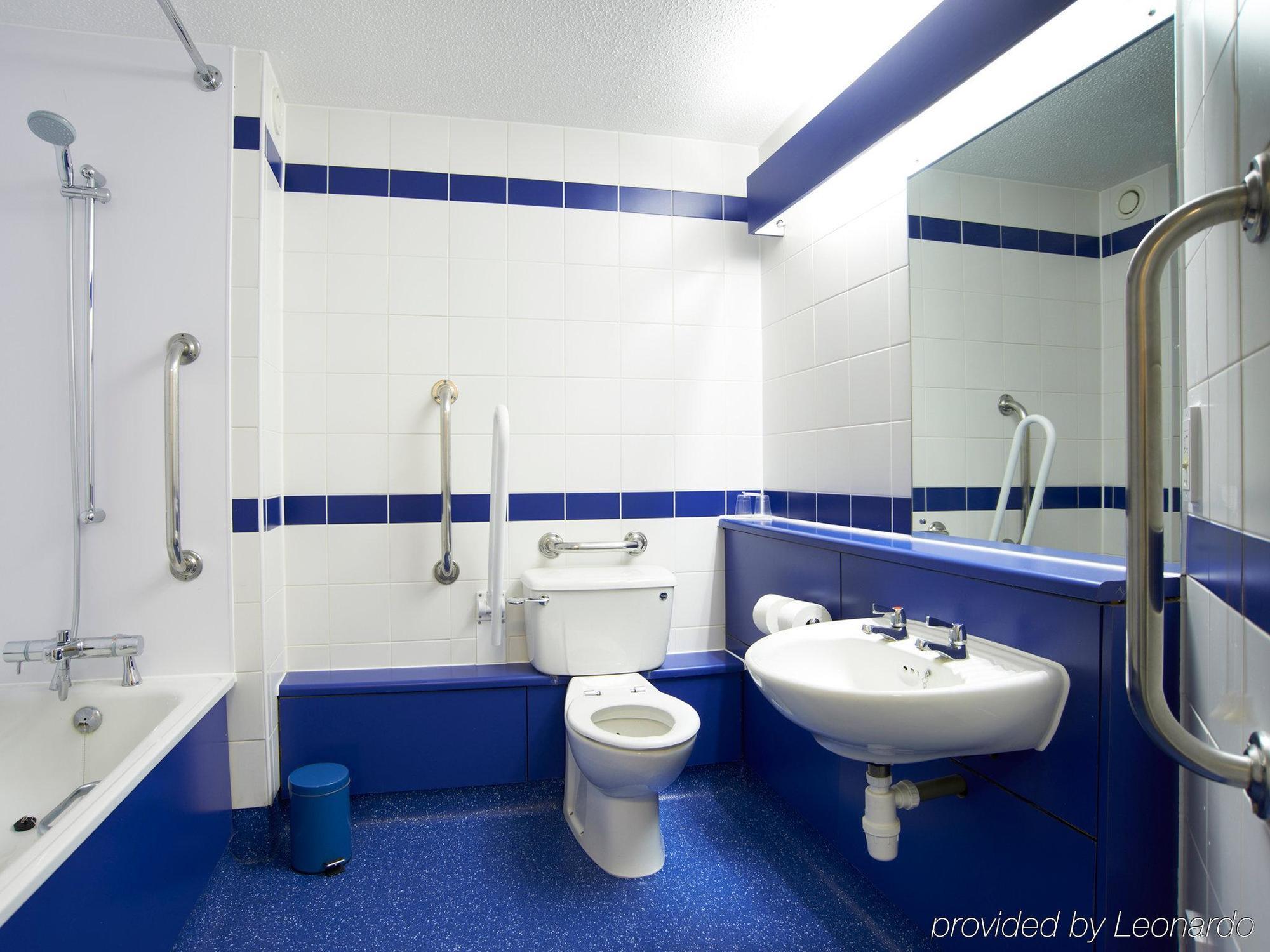 Travelodge London Covent Garden 外观 照片